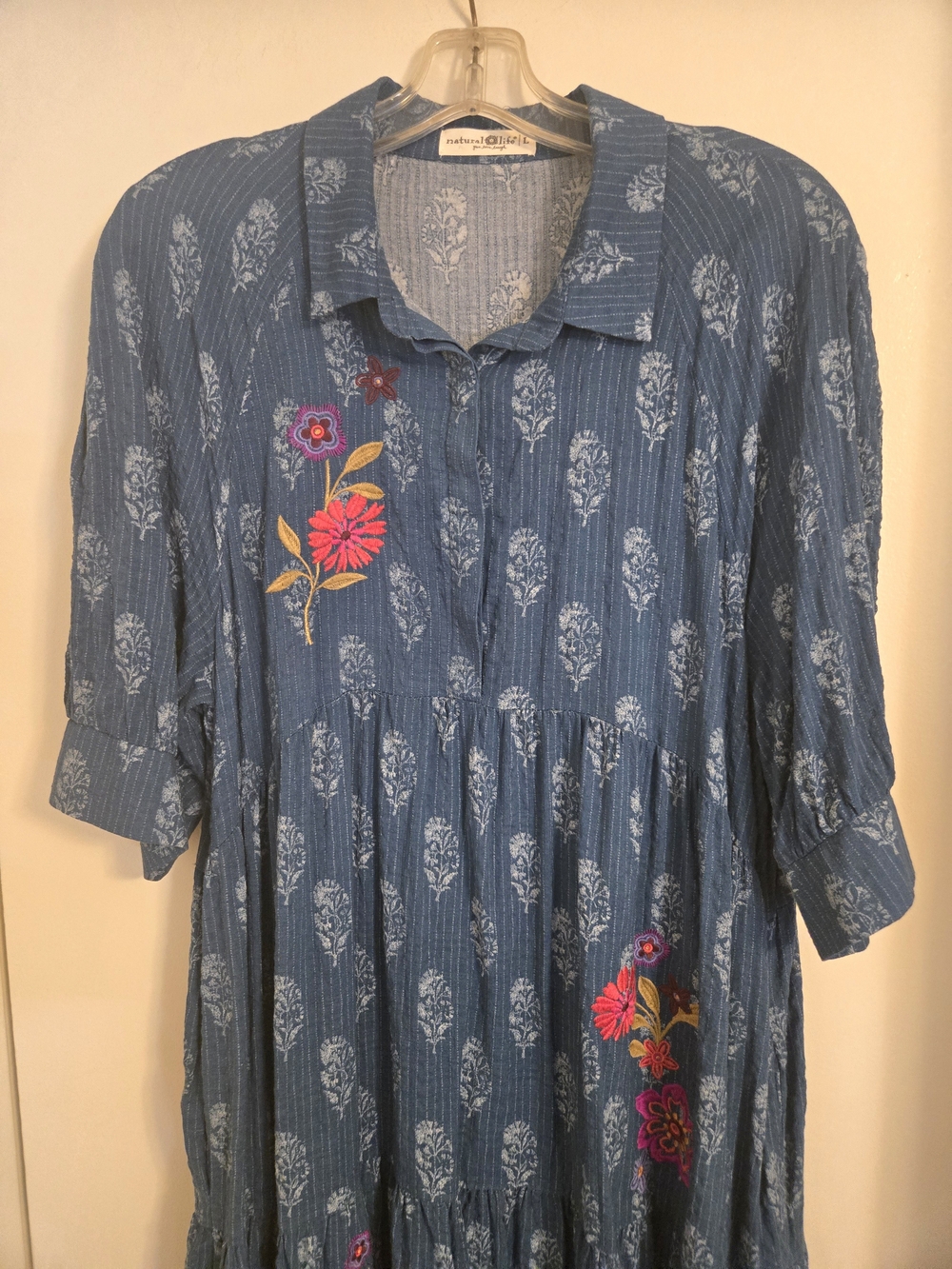 NATURAL LIFE Becca Teal Floral Embroidered Midi Dress - Picture 6 of 8